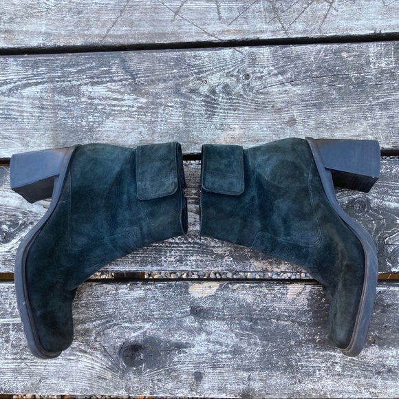 Nine West y2k era black suede heeled boots 6.5 - Picture 4 of 10